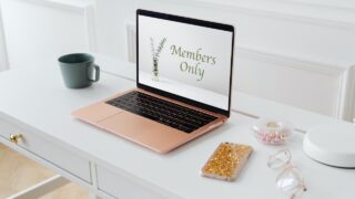 【ITスポット対応】ログインユーザー別に異なる表示内容を見せるカスタマイズ